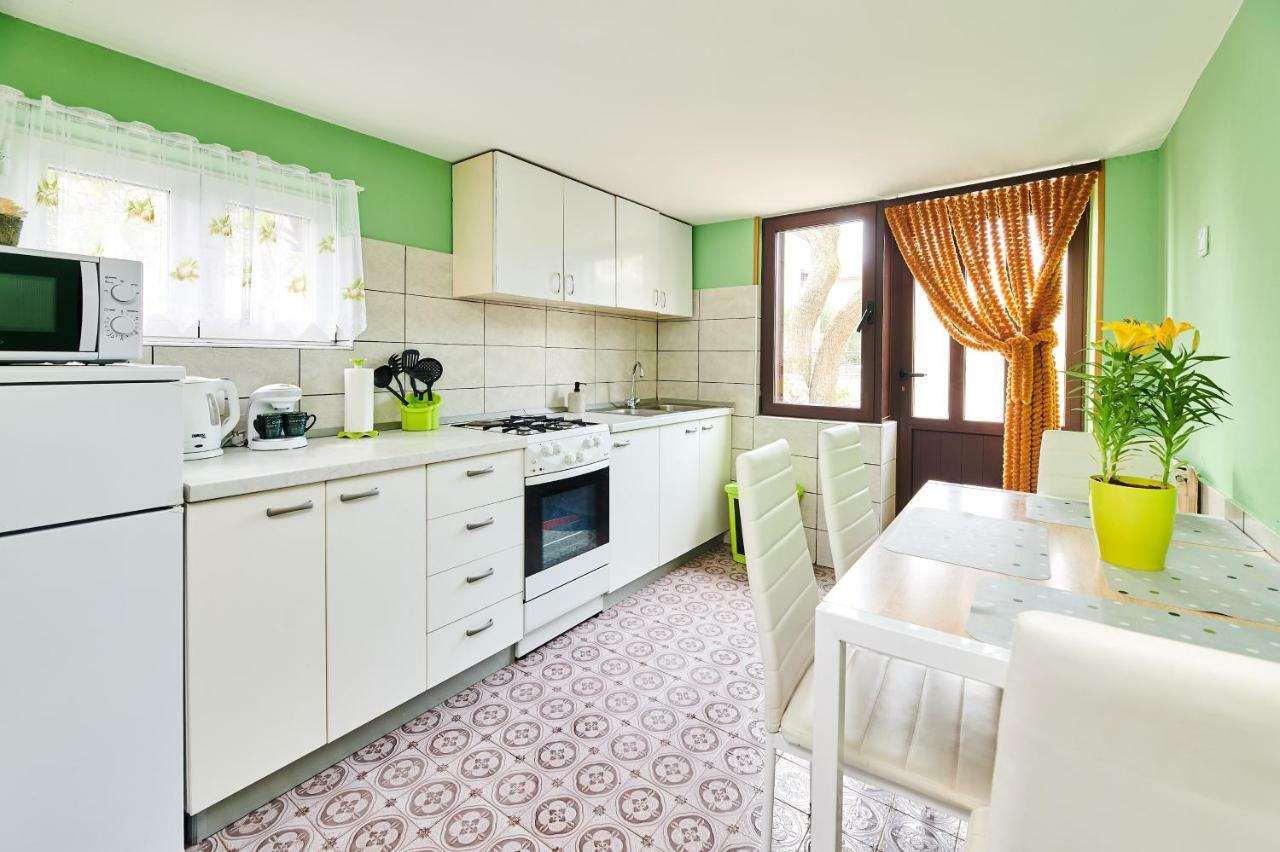 Apartment Ante Umag Exteriör bild