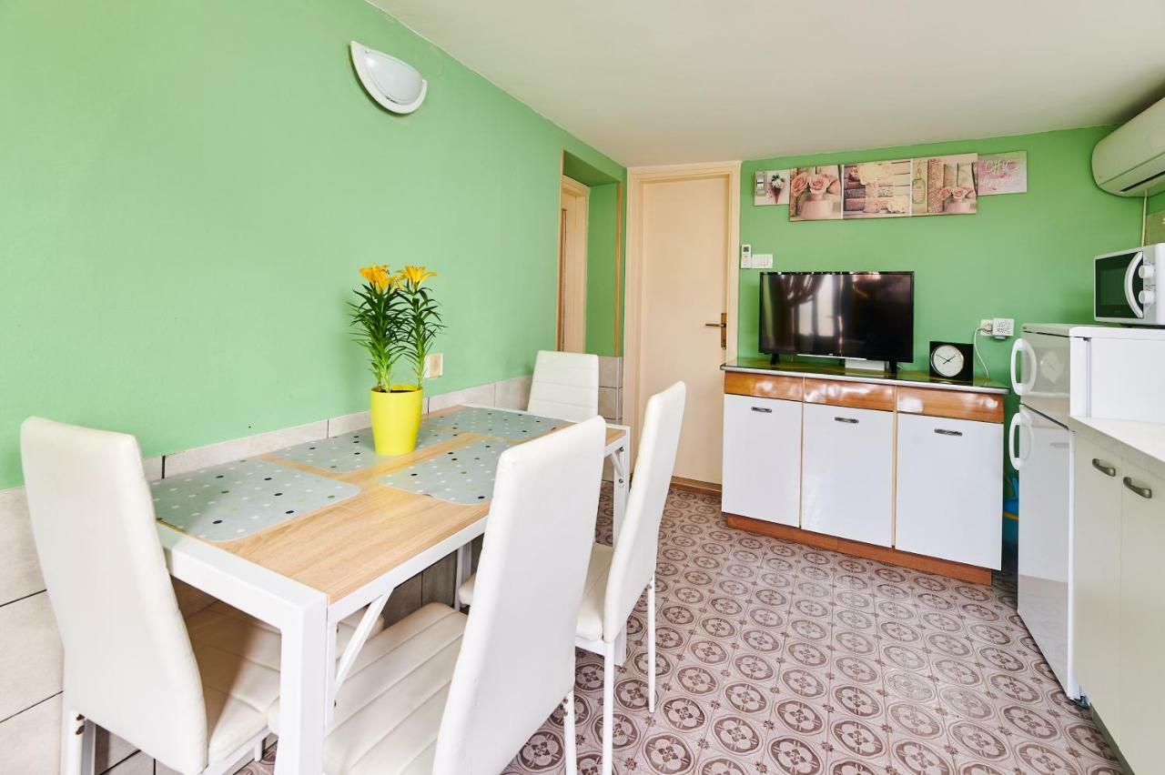 Apartment Ante Umag Exteriör bild